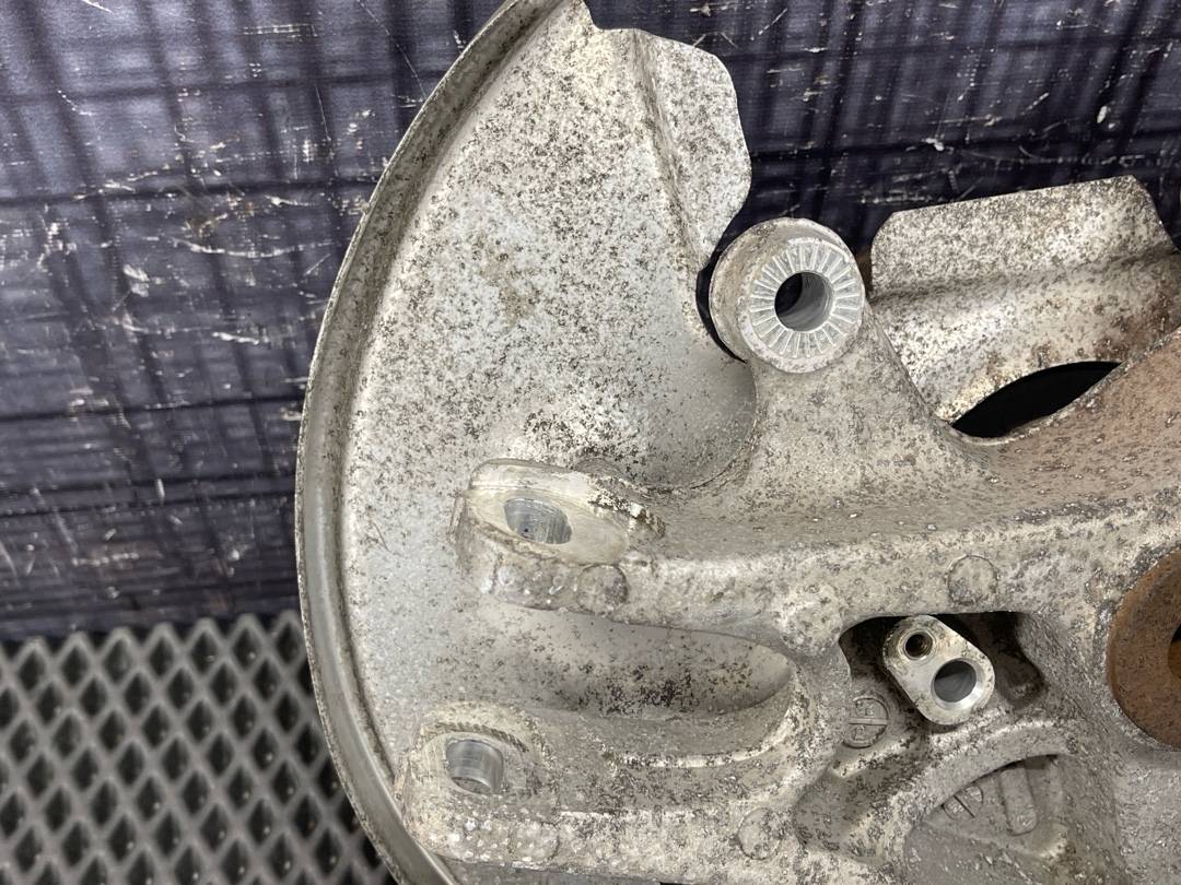 Поворотный кулак, 2570 рублей, Красноярск