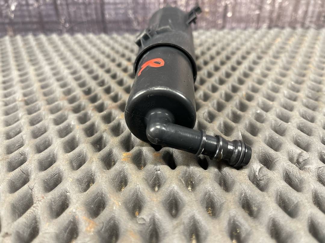 Форсунка омывателя фар, 2260 рублей, Красноярск