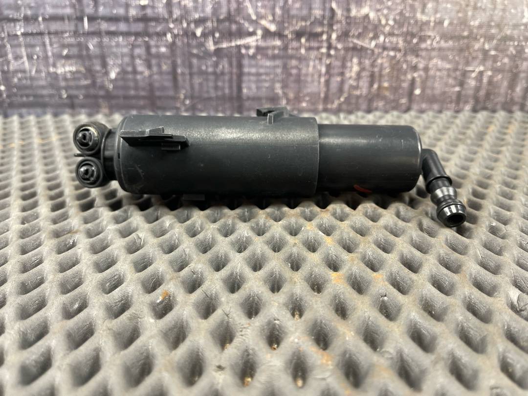 Форсунка омывателя фар, 2260 рублей, Красноярск