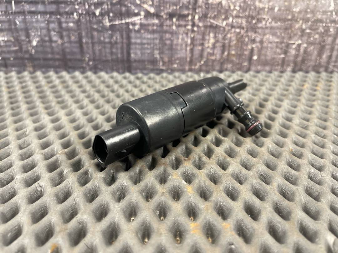 Мотор бачка стеклоомывателя, 920 рублей, Красноярск