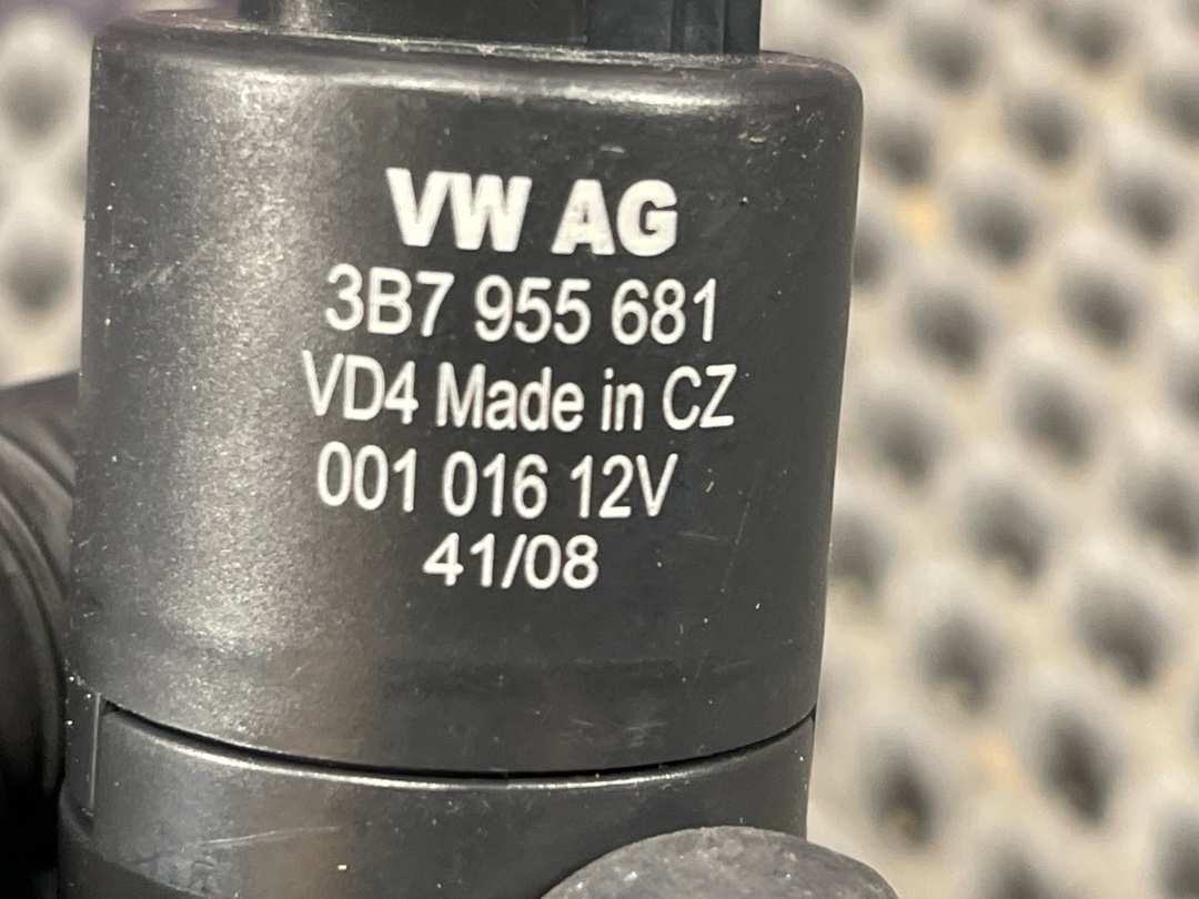 Мотор бачка стеклоомывателя, 920 рублей, Красноярск