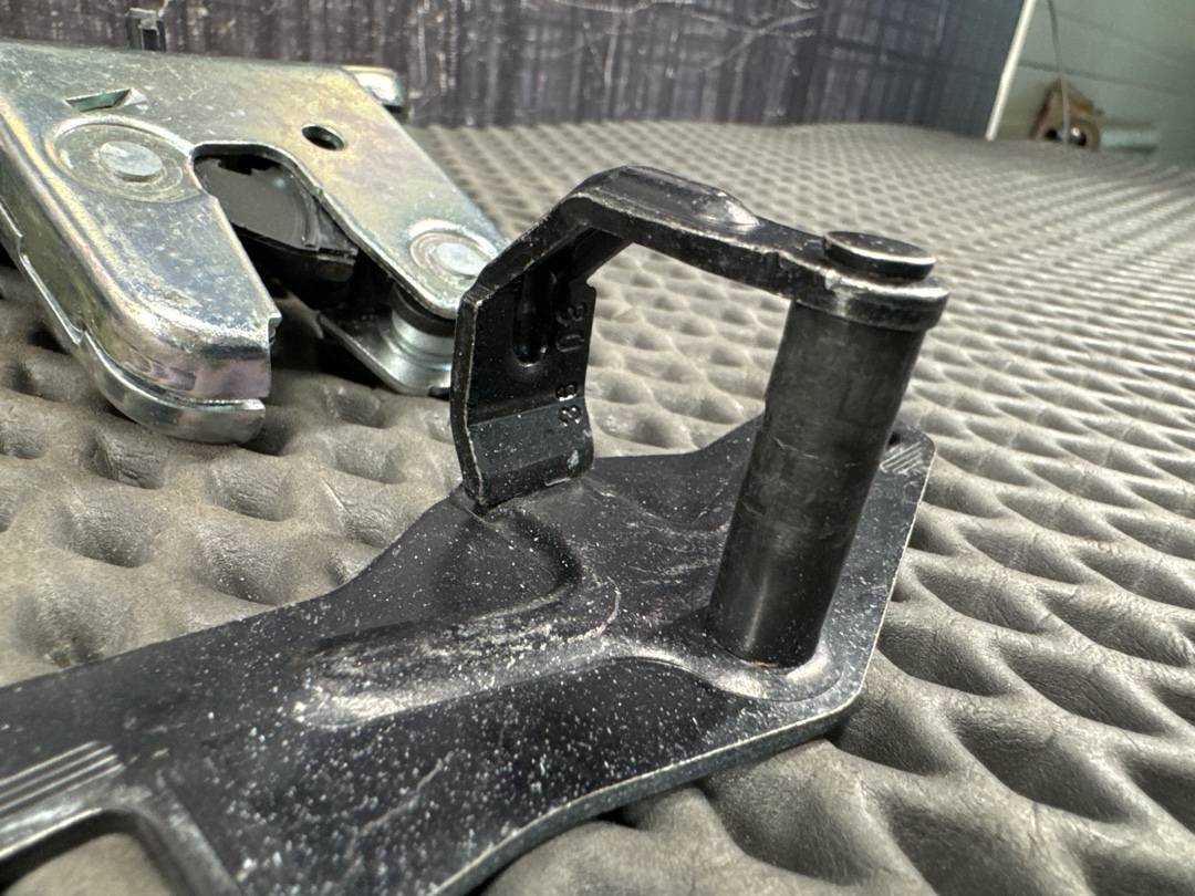 Замок багажника, 2870 рублей, Красноярск