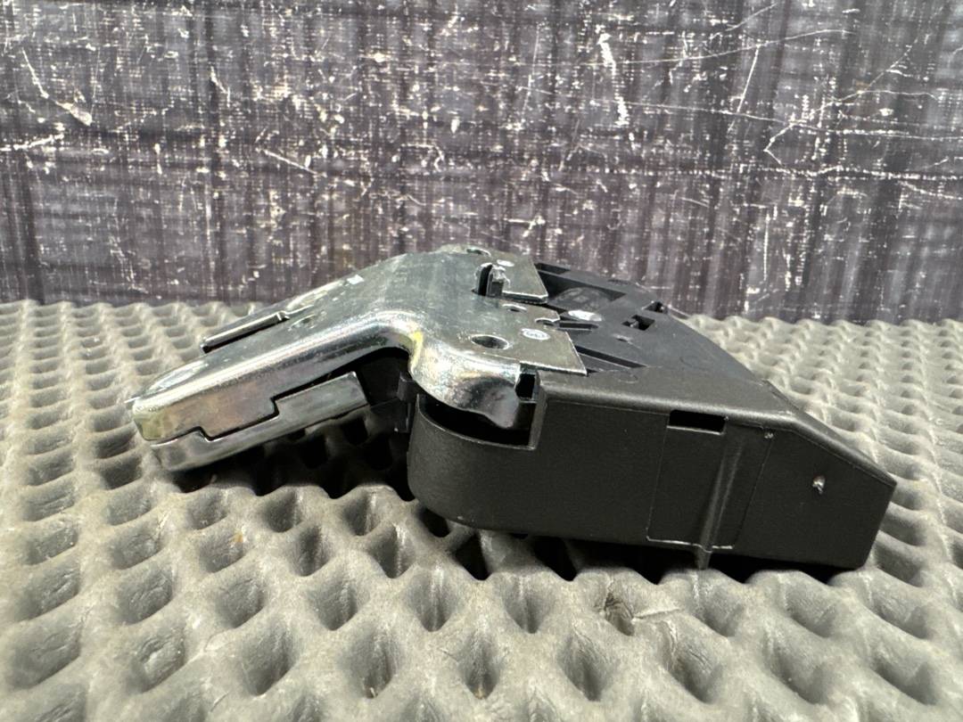 Замок багажника, 2870 рублей, Красноярск