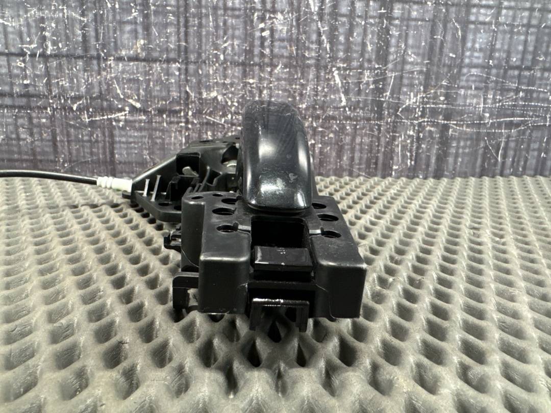 Ручка двери внешняя, 1930 рублей, Красноярск