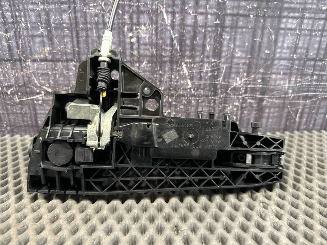 Ручка двери внешняя, 1930 рублей, Красноярск