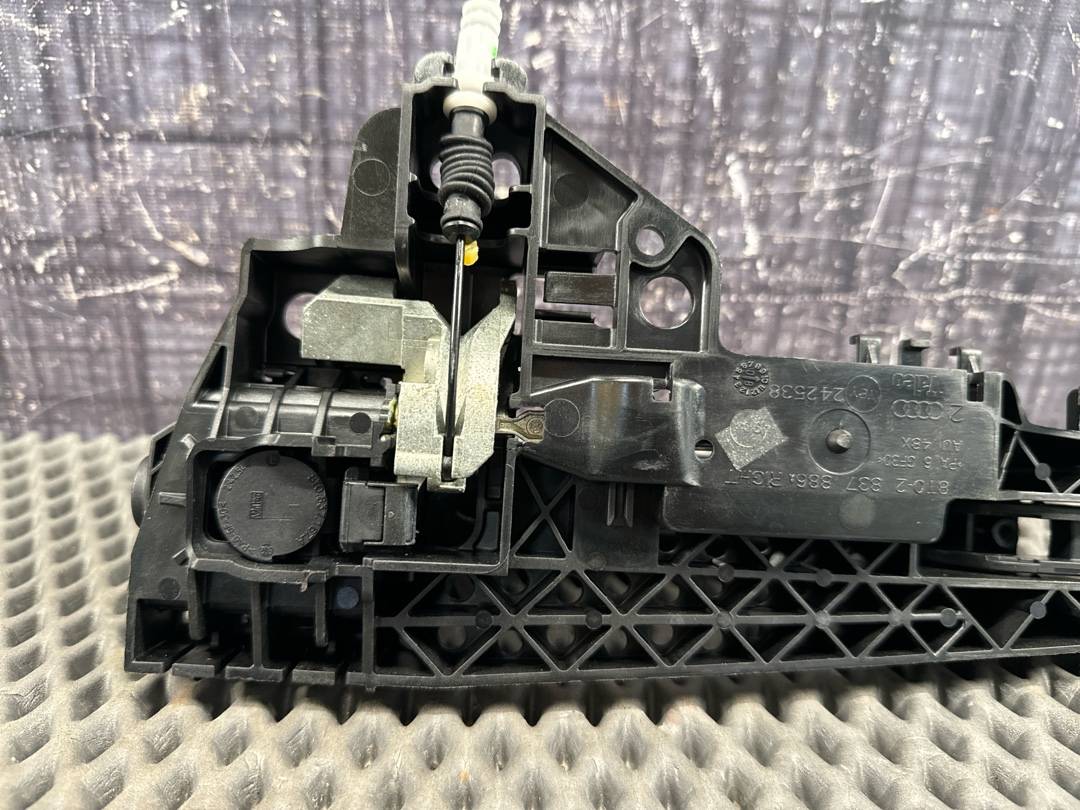 Ручка двери внешняя, 1930 рублей, Красноярск