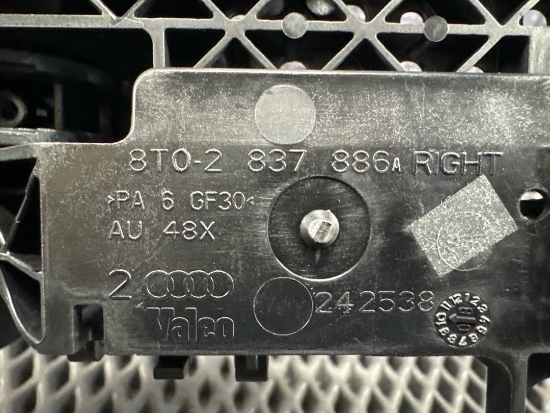 Ручка двери внешняя, 1930 рублей, Красноярск