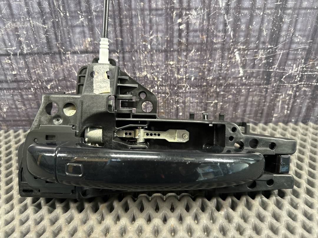 Ручка двери внешняя, 1930 рублей, Красноярск