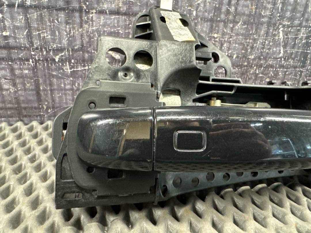 Ручка двери внешняя, 1930 рублей, Красноярск