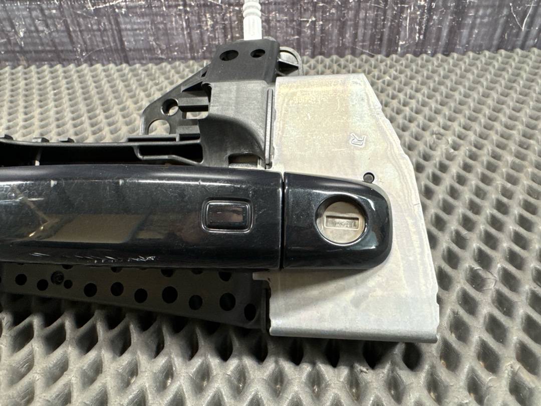 Ручка двери внешняя, 1930 рублей, Красноярск