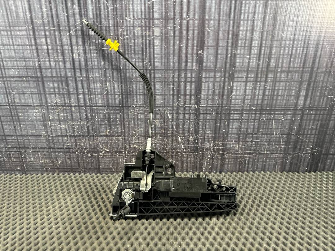 Ручка двери внешняя, 1930 рублей, Красноярск