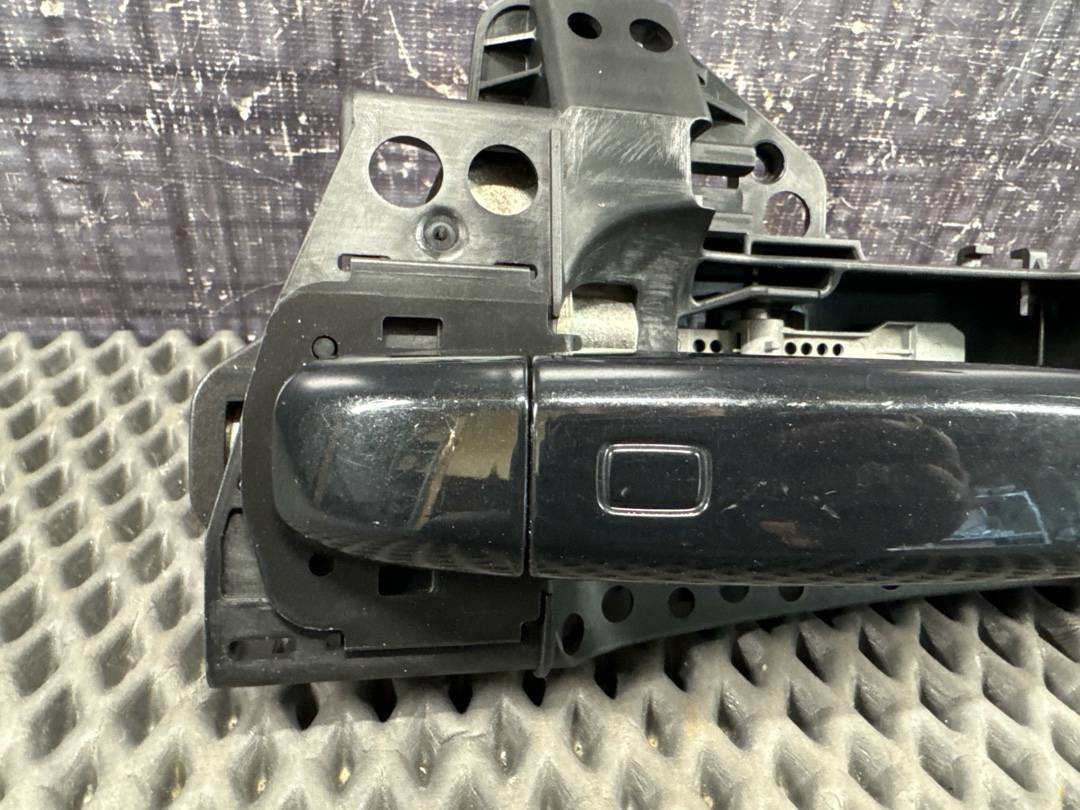 Ручка двери внешняя, 1930 рублей, Красноярск