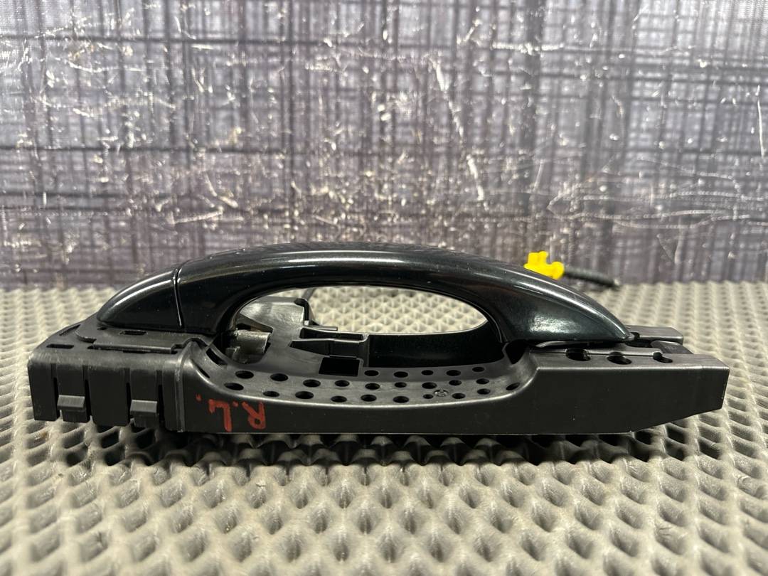 Ручка двери внешняя, 1930 рублей, Красноярск