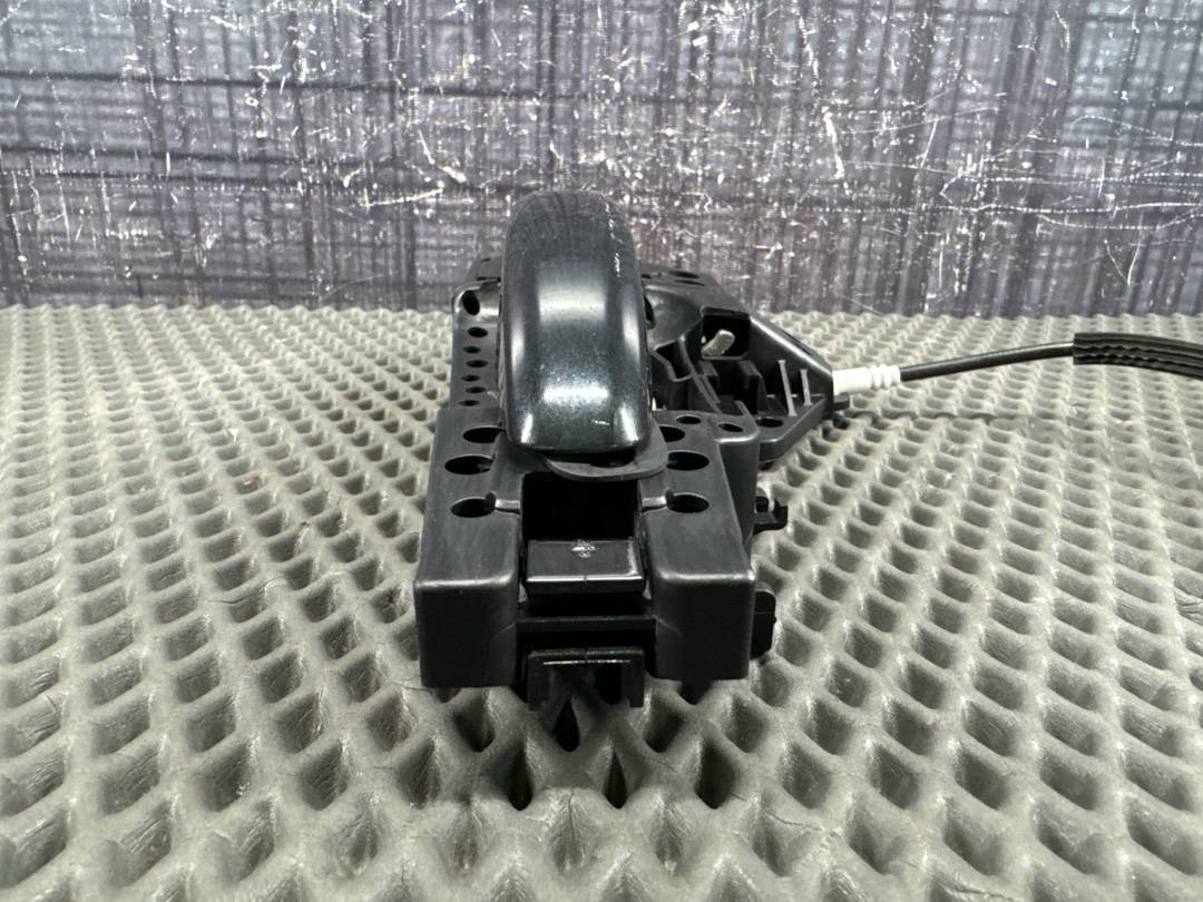 Ручка двери внешняя, 1930 рублей, Красноярск