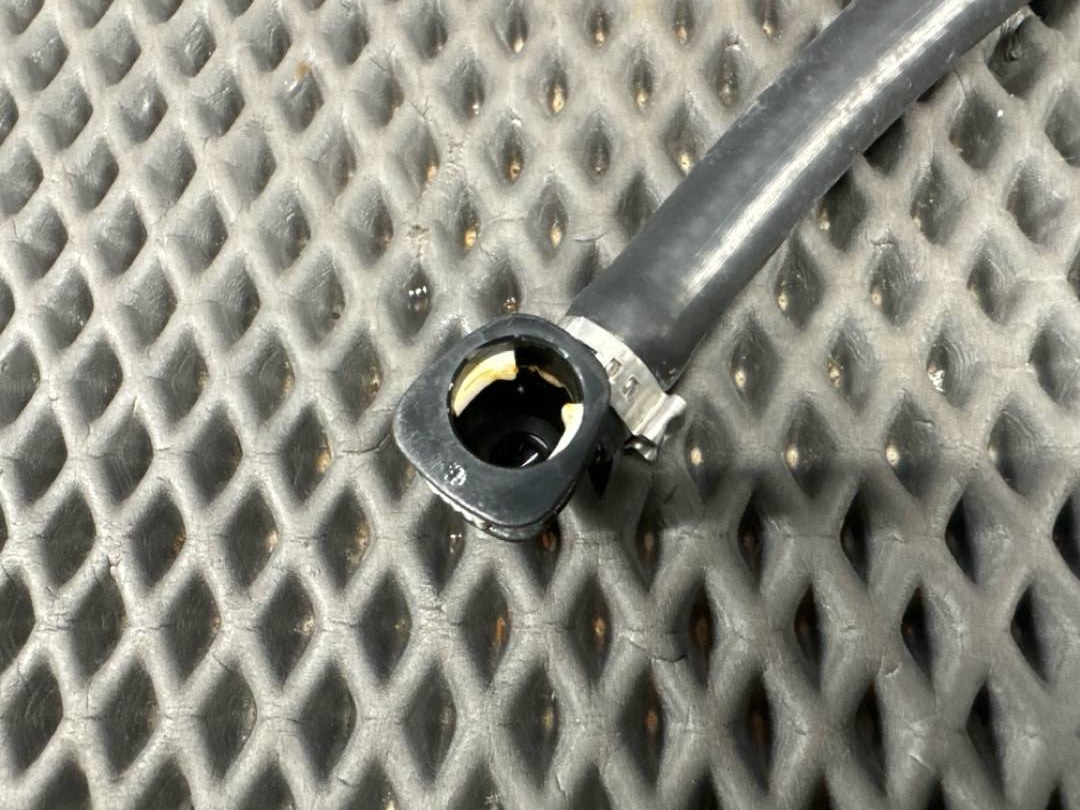 Шланг омывателя фар, 2320 рублей, Красноярск