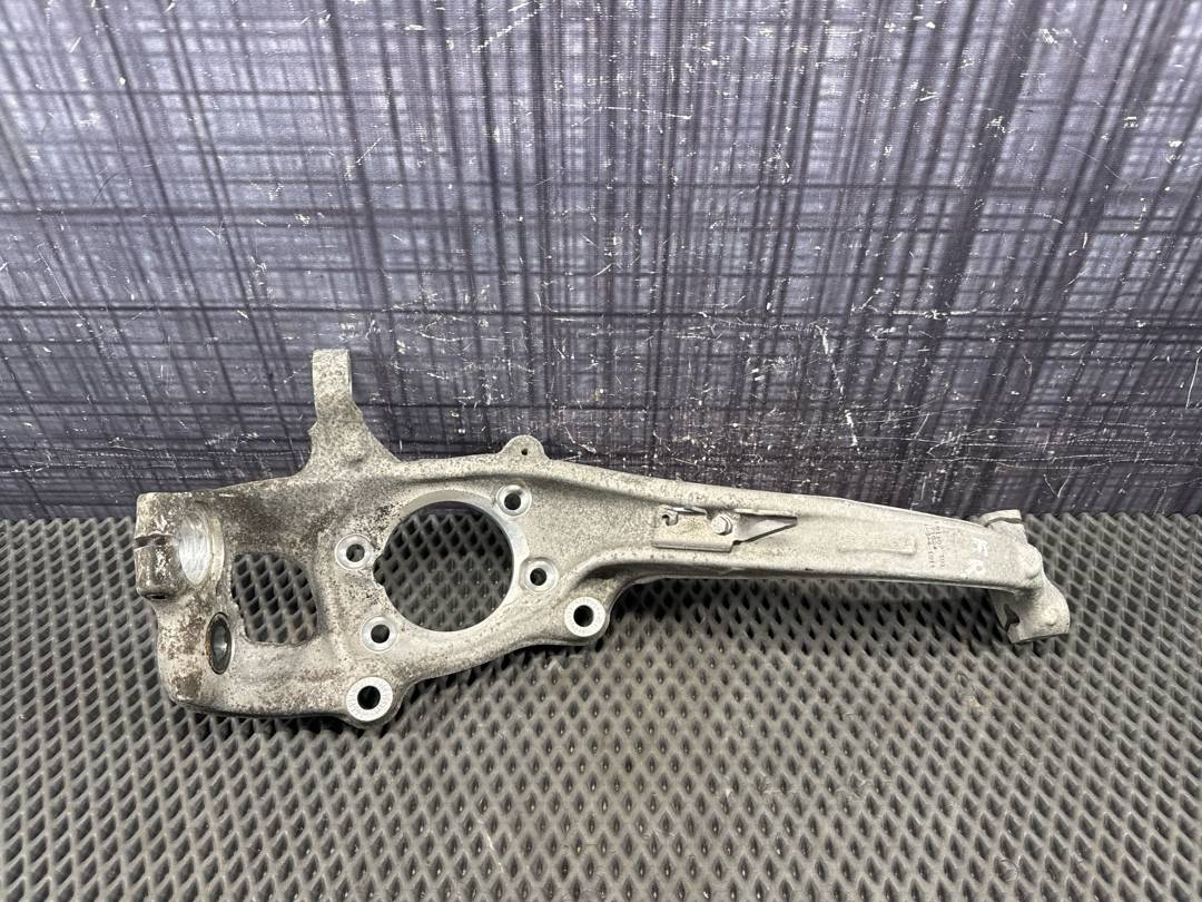 Поворотный кулак, 19110 рублей, Красноярск