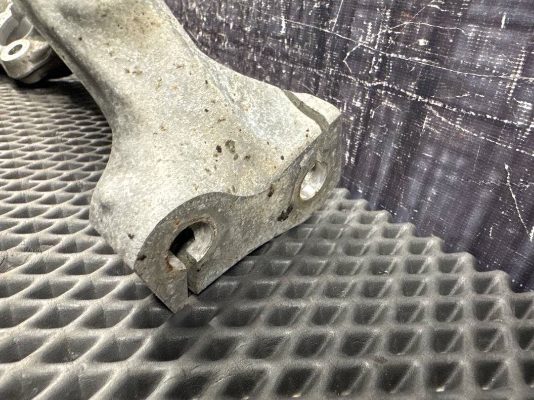 Поворотный кулак, 19110 рублей, Красноярск