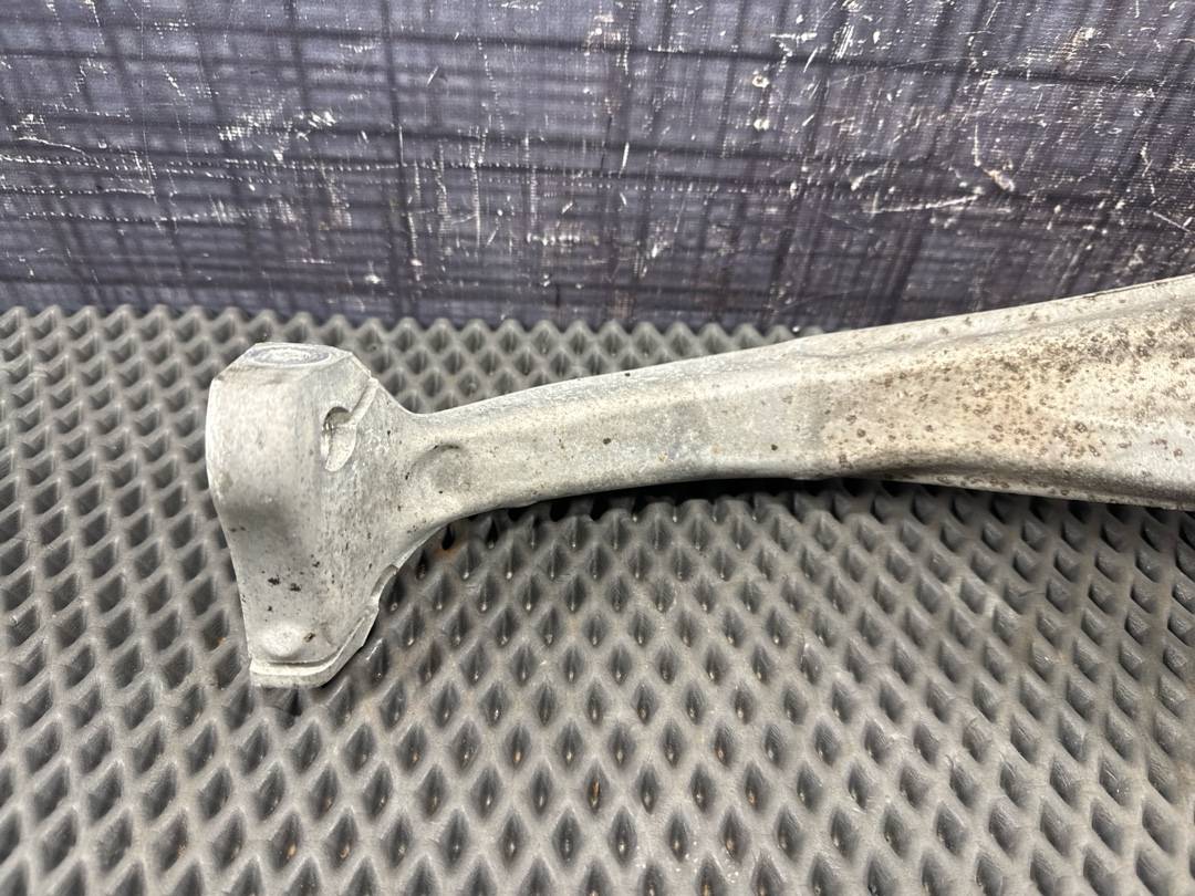 Поворотный кулак, 19110 рублей, Красноярск