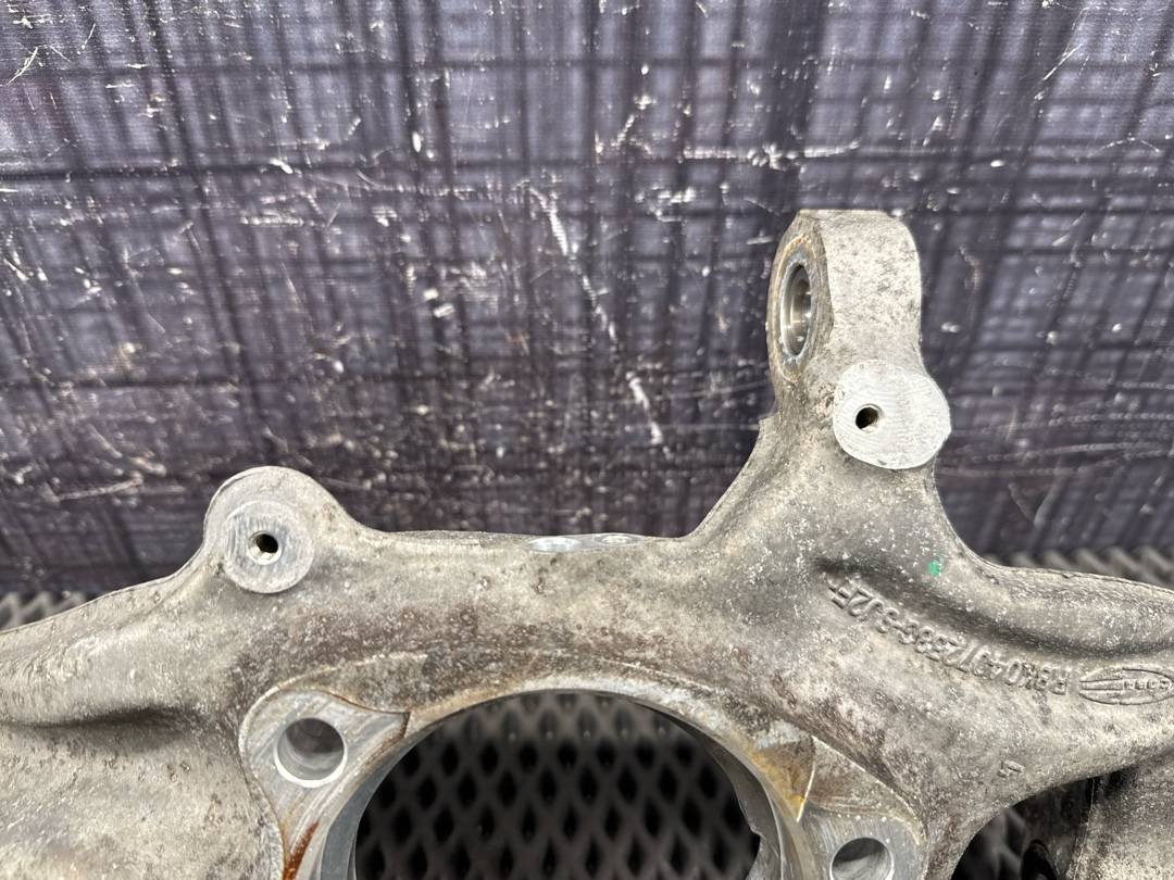 Поворотный кулак, 19110 рублей, Красноярск