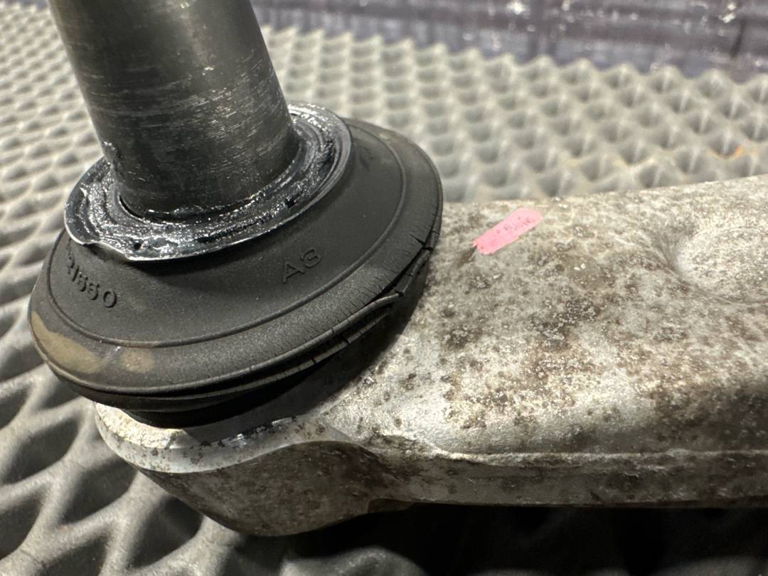 Рычаг подвески, 3350 рублей, Красноярск