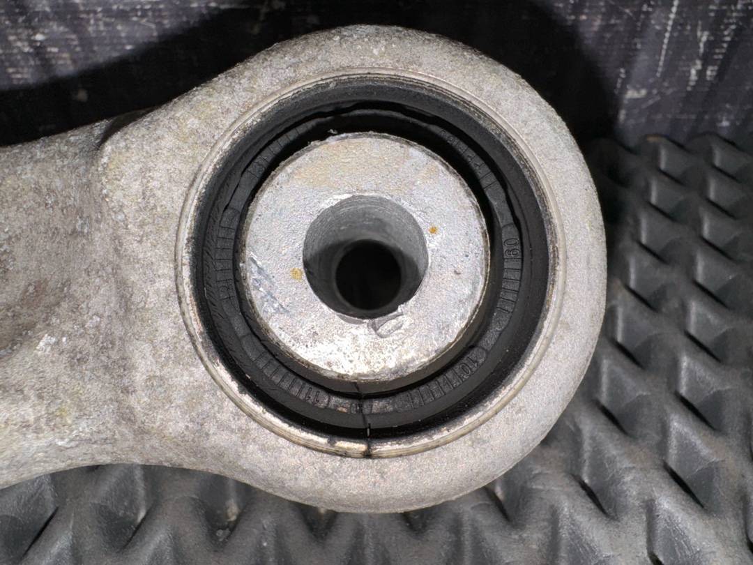 Рычаг подвески, 1400 рублей, Красноярск