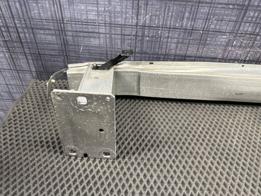 Усилитель бампера, 5230 рублей, Красноярск