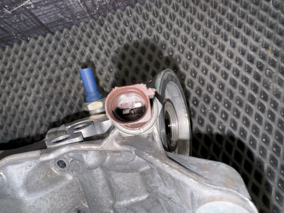 Корпус масляного фильтра, 3920 рублей, Красноярск