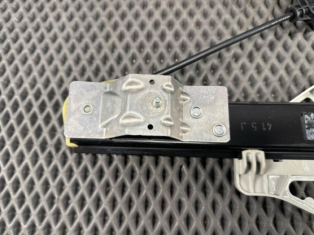 Стеклоподъемник, 2240 рублей, Красноярск