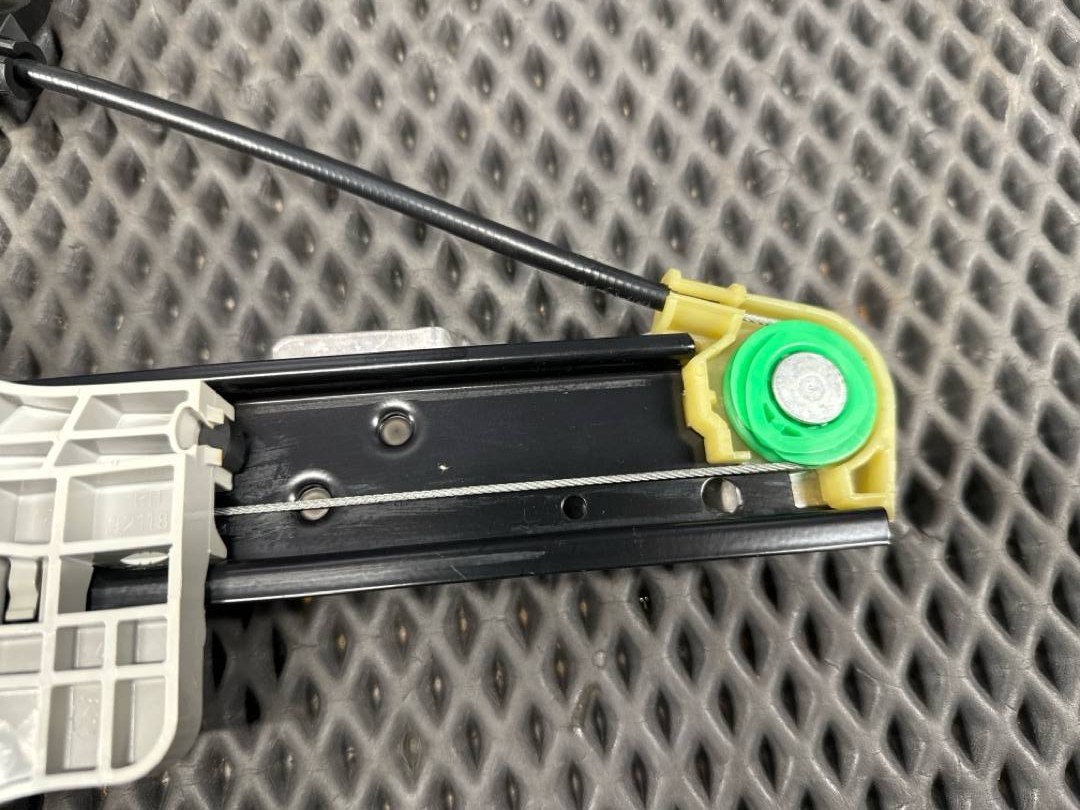 Стеклоподъемник, 2240 рублей, Красноярск