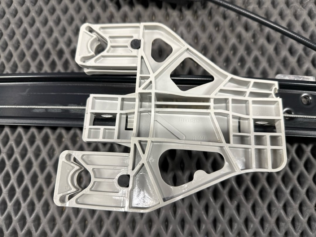 Стеклоподъемник, 2240 рублей, Красноярск