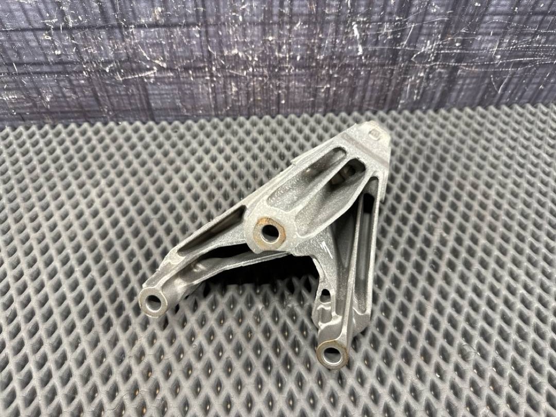 Кронштейн двигателя, 1200 рублей, Красноярск