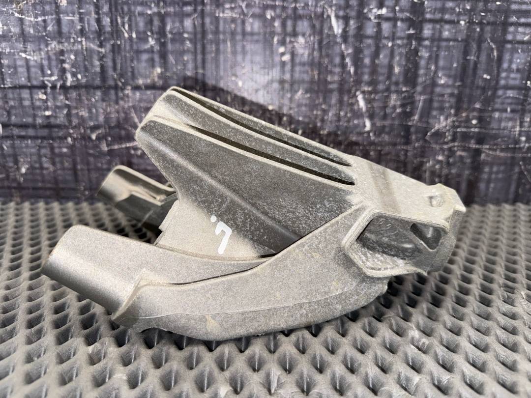 Кронштейн двигателя, 1200 рублей, Красноярск