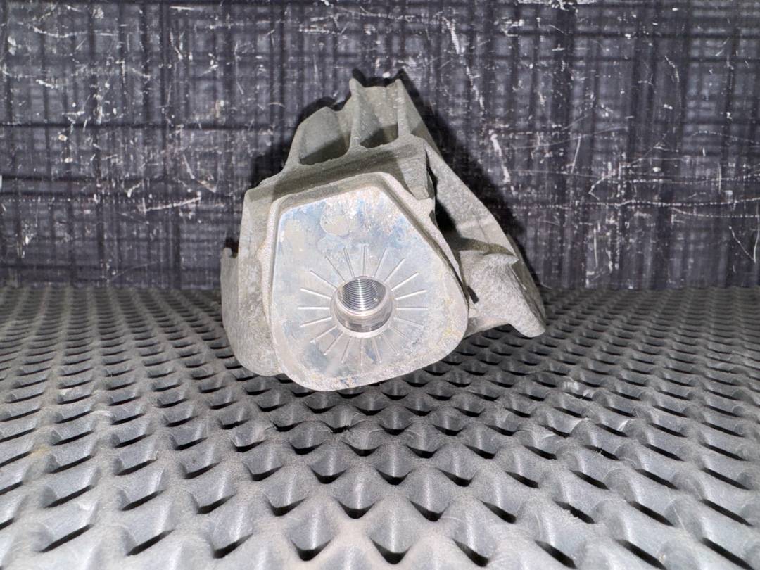 Кронштейн двигателя, 1200 рублей, Красноярск