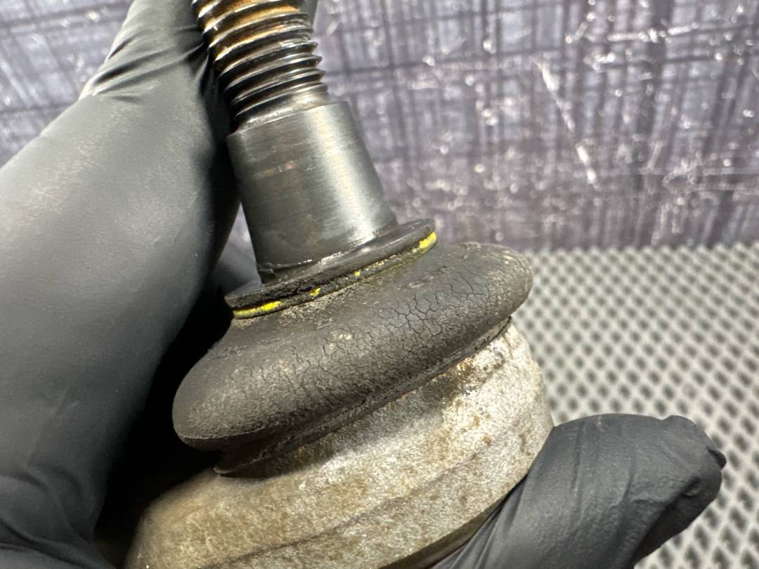 Тяга рулевая с наконечником, 1680 рублей, Красноярск