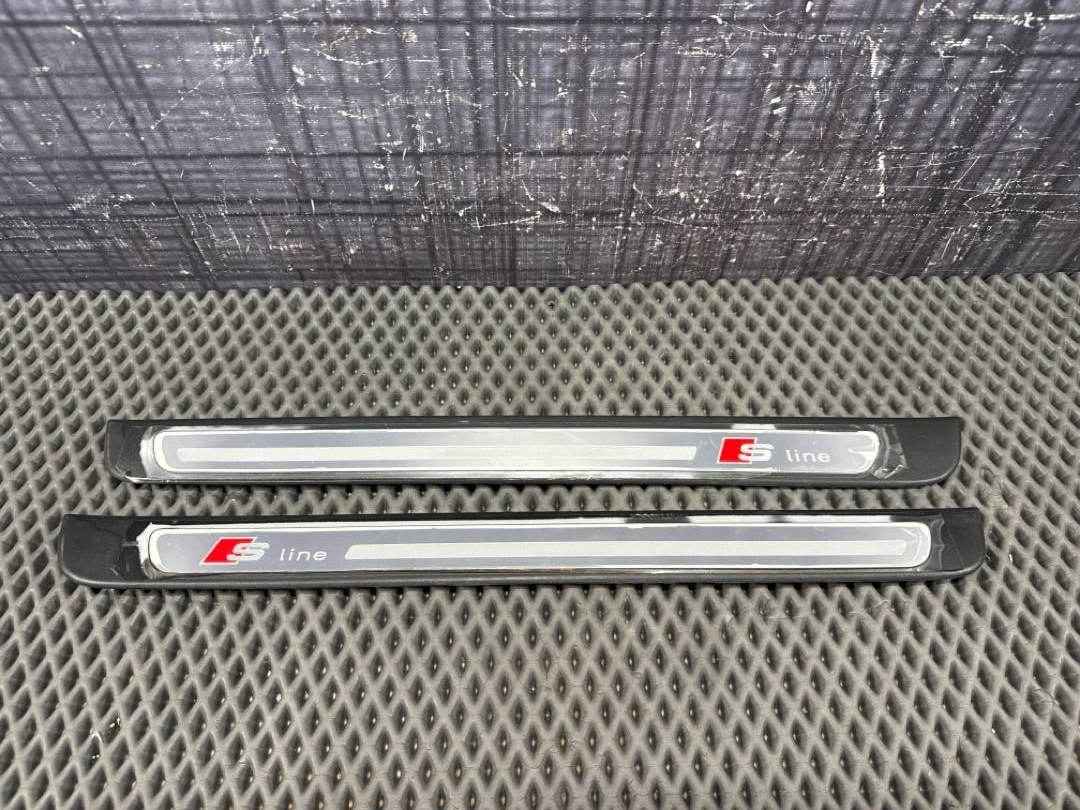 Комплект накладок на порог, 3620 рублей, Красноярск