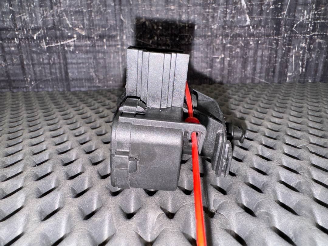 Замок лючка бензобака, 1760 рублей, Красноярск