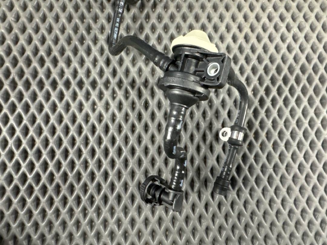 Клапан вентиляции топливного бака, 3730 рублей, Красноярск