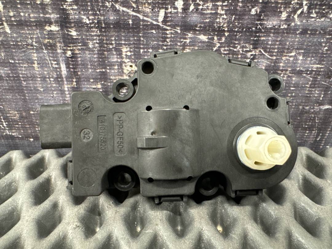 Мотор заслонки печки, 850 рублей, Красноярск