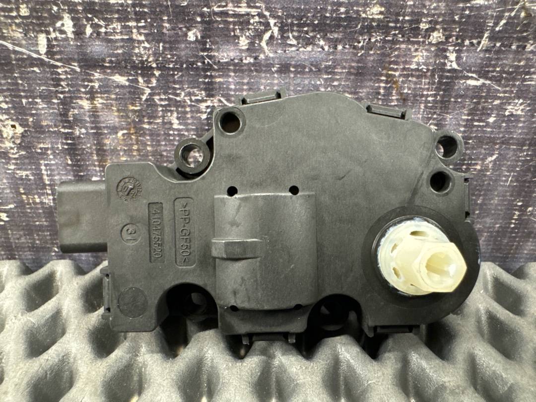 Мотор заслонки печки, 850 рублей, Красноярск