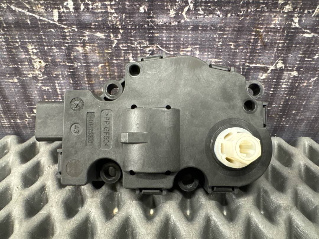 Мотор заслонки печки, 850 рублей, Красноярск