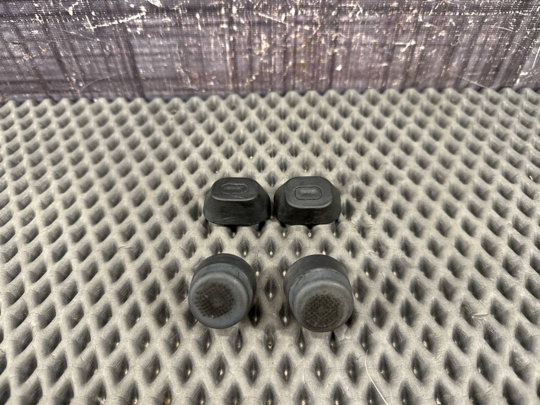 Упор багажника, 680 рублей, Красноярск