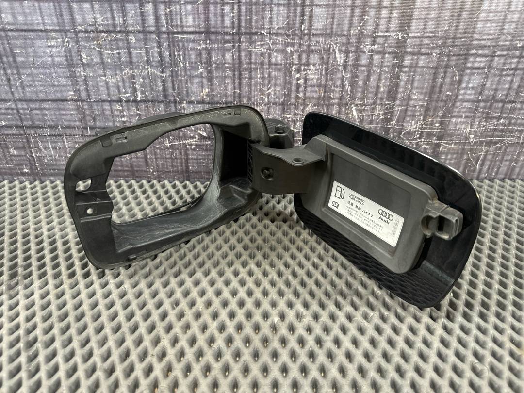 Лючок бензобака, 1260 рублей, Красноярск