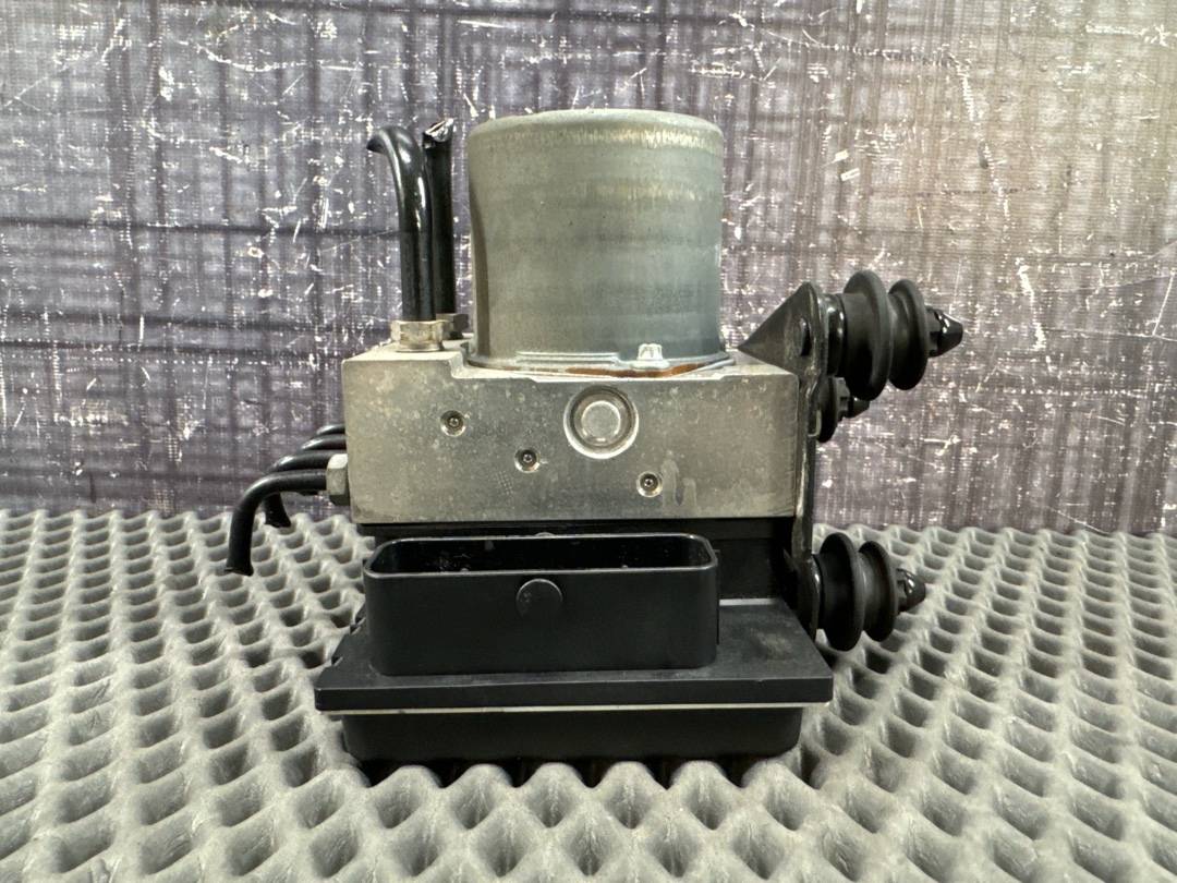 Блок ABS, 5440 рублей, Красноярск