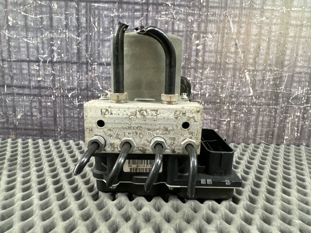 Блок ABS, 5440 рублей, Красноярск