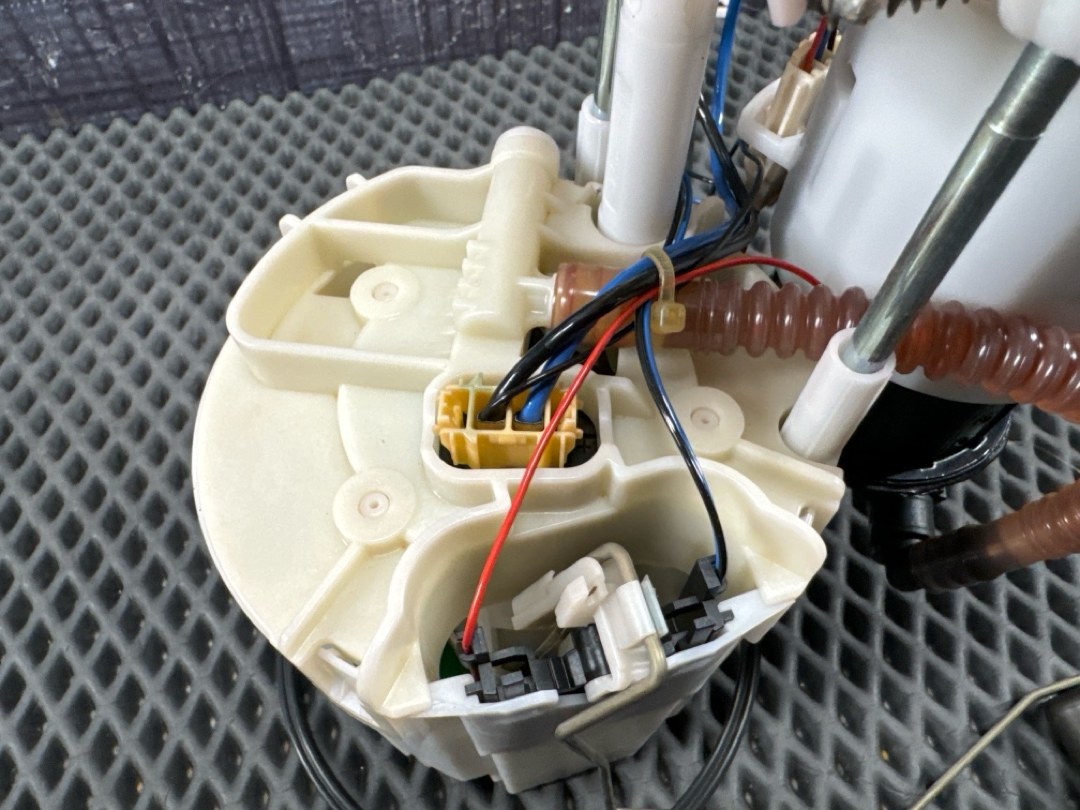 Бензонасос, 5310 рублей, Красноярск