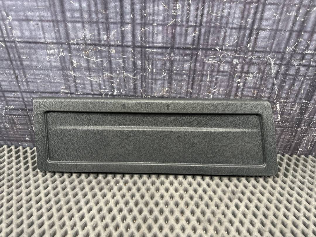 Пластик багажника, 470 рублей, Красноярск