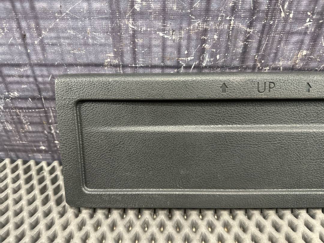 Пластик багажника, 470 рублей, Красноярск