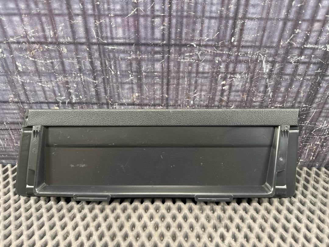 Пластик багажника, 470 рублей, Красноярск