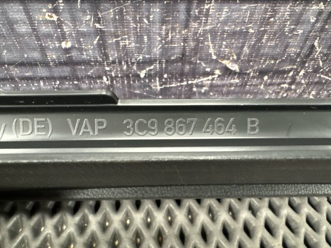 Пластик багажника, 470 рублей, Красноярск