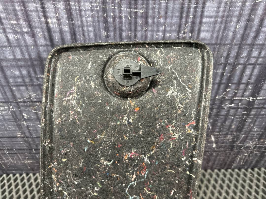 Обшивка багажника, 540 рублей, Красноярск